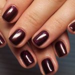 biały manicure bordowy biały manicure