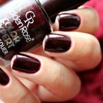 bordowy biały manicure biały manicure
