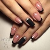 biały manicure biały manicure