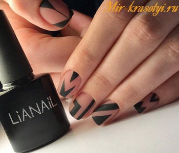biały manicure manicure czarno-biały