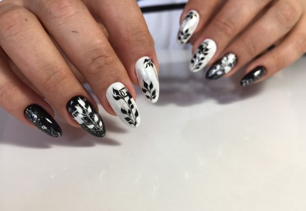 biały manicure manicure czarno-biały