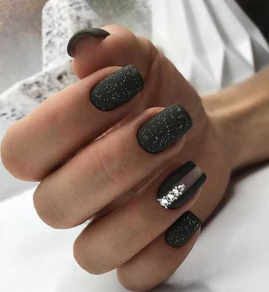 manicure czarno-biały biały manicure