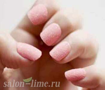 biały manicure biały manicure