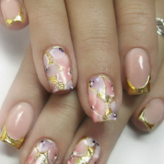 manicure z białego złota biały manicure