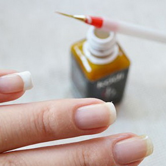 biały manicure biały manicure
