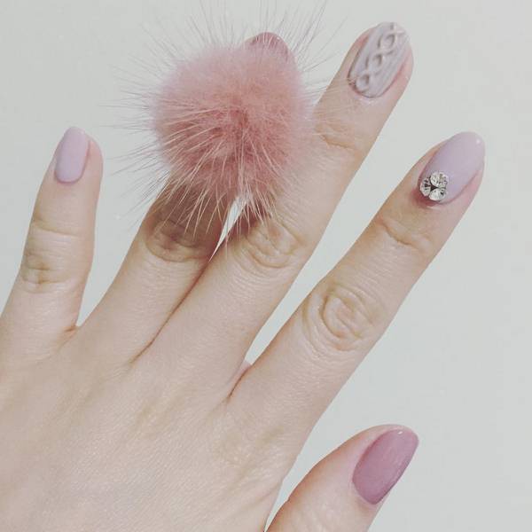 żółty manicure żółty manicure