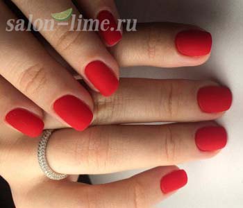 бял маникюр маникюр с бели нокти