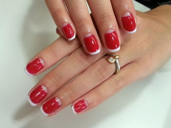 biały manicure biały manicure