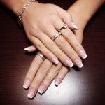 biały manicure biały manicure