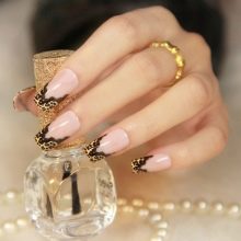 biały manicure biały manicure