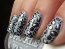 biały manicure biały manicure