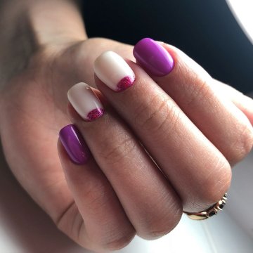 hold köröm design holdi manikűr 2019
