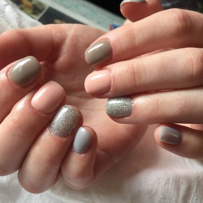 biały manicure biały manicure