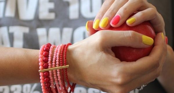 biały manicure biały manicure