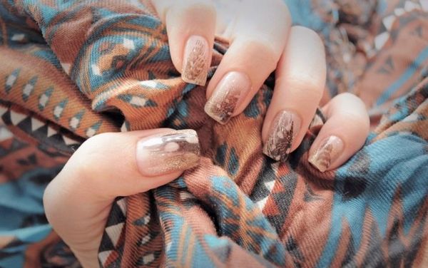 biały manicure biały manicure