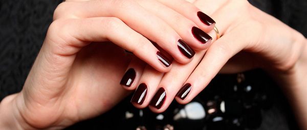 biały i niebieski manicure biały i niebieski manicure