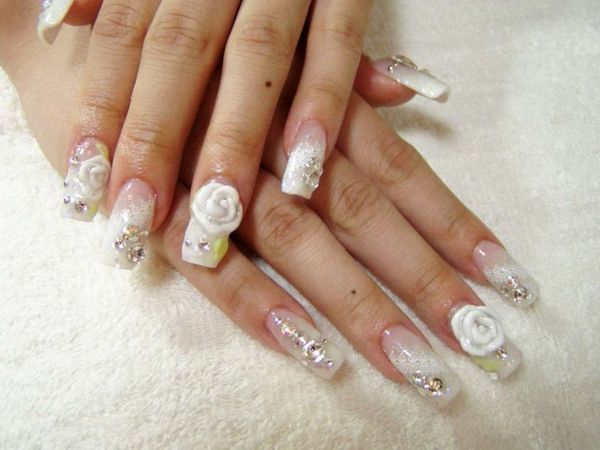 biały manicure biały manicure