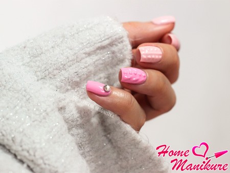 manicure sweter obszerne zdobienie paznokci zrobić aksamitny piasek z dzianiny manicure sweter obszerne zdobienie paznokci zrobić aksamitny piasek z dzianiny
