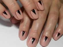 biały manicure biały manicure