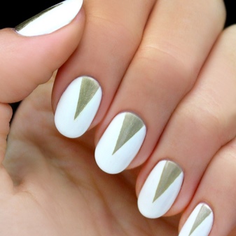 biały manicure biały manicure