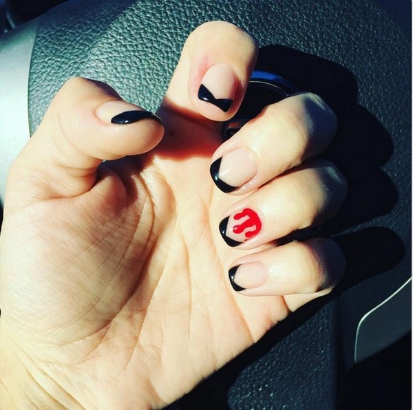 biały manicure manicure czarno-biały