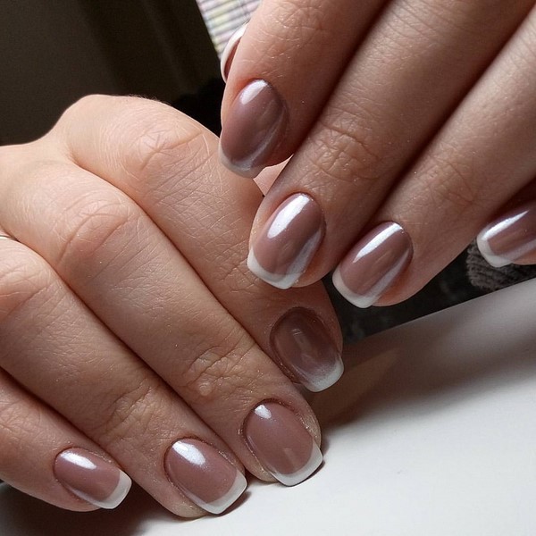 biały manicure manicure z białego złota