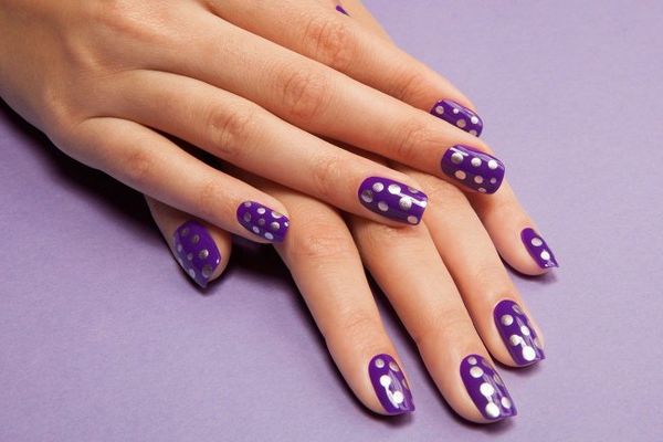 biały manicure biały manicure