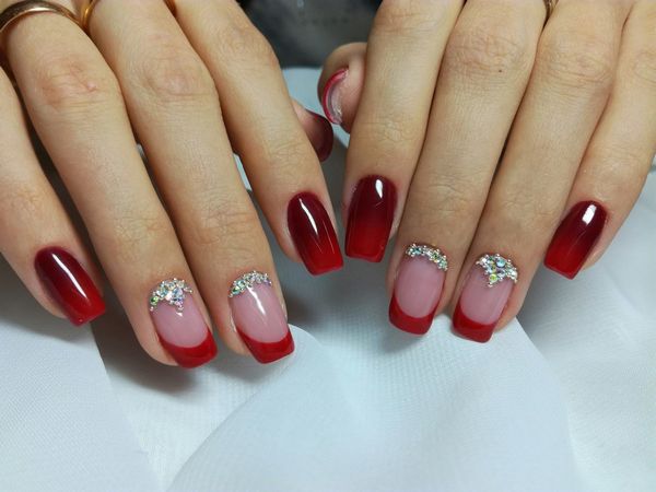 biały manicure biały manicure