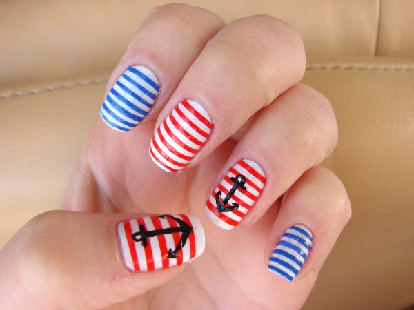 manicure z białego złota biały manicure
