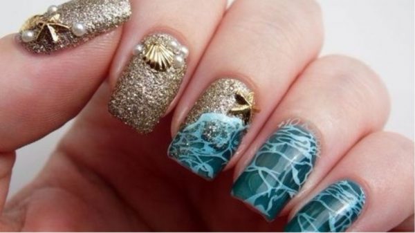 manicure z białego złota manicure z białego złota