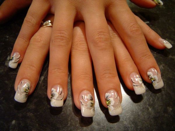 białe paznokcie manicure biały manicure