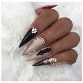 manicure matowy manicure matowy