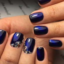 manicure czarno-biały biały manicure