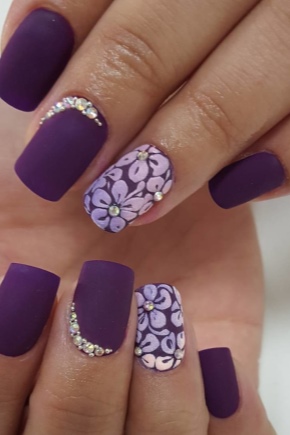 manicure czarno-biały biały manicure