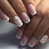 manicure czarno-biały manicure czarno-biały