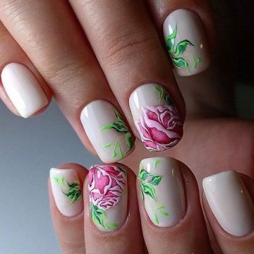 прости рисунки на ноктите маникюр със снимка