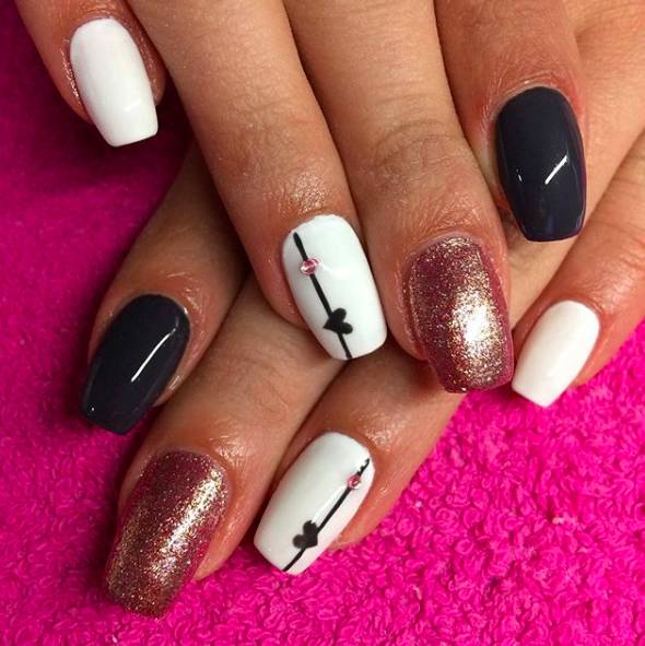 złoty manicure złoty manicure