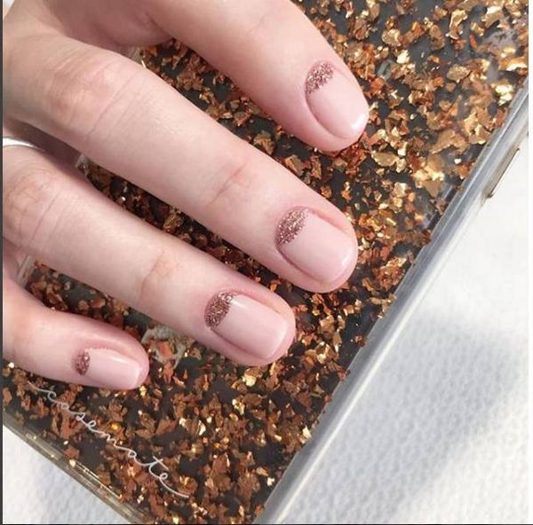 złoty manicure złoty manicure