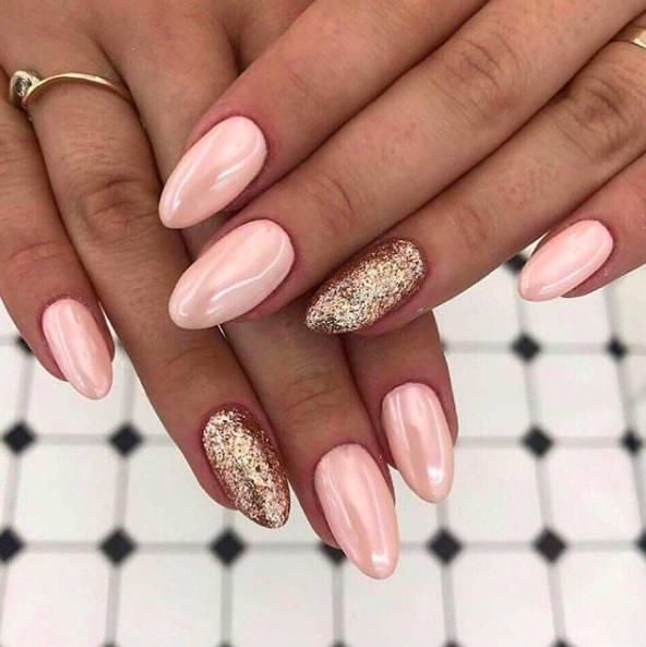 złoty manicure złoty manicure