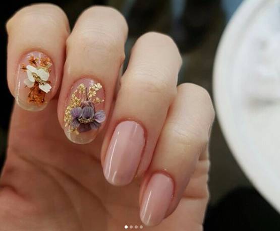 złoty manicure złoty manicure