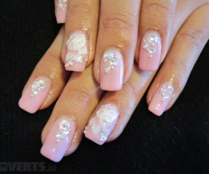 biały manicure biały manicure