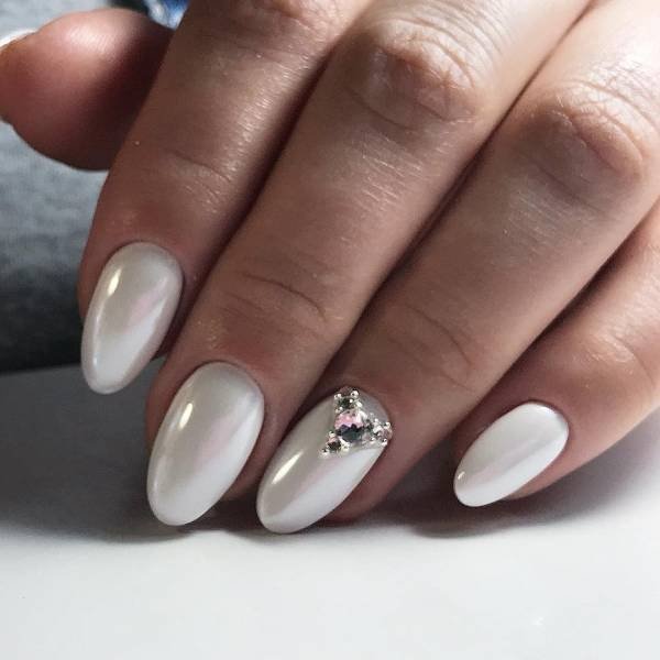 krótkie paznokcie manicure
