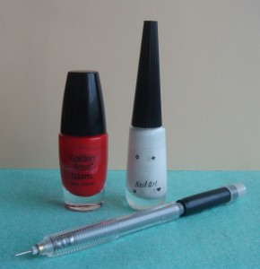 biało-czerwony wzór paznokci biało-czerwony manicure