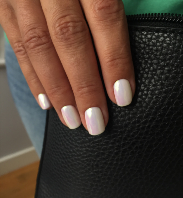 biały manicure biały manicure