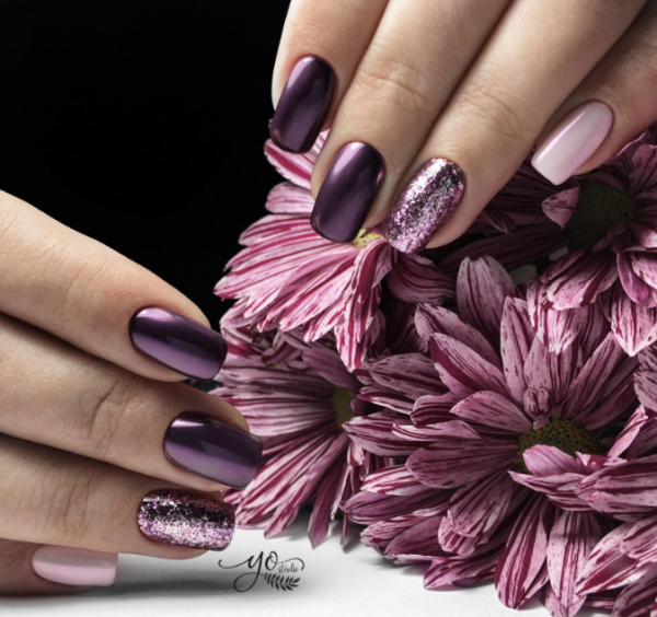 biały manicure biały różowy manicure