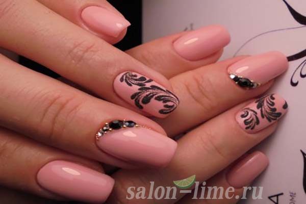 złoty manicure złoty manicure