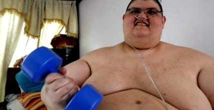 Fostul cel mai gras om din lume a slăbit 330 kg. (Video)