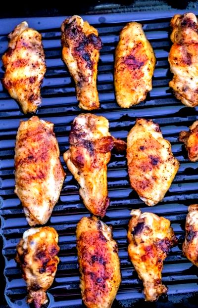 Видео с пилешки крила на скара - Сладки и солени ястия