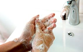 ръцете сапун