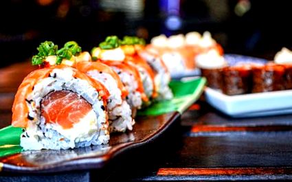 Câte calorii trebuie să piardă în greutate sushi; Sushi makemaki